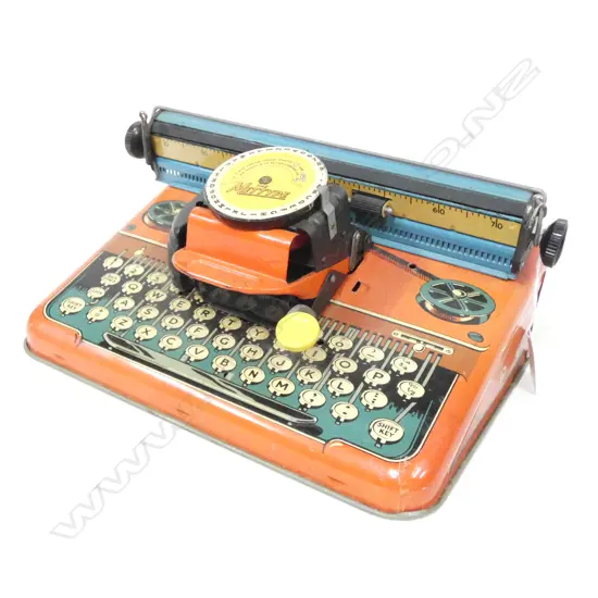 METTYPE JUNIOR TIN PLATE  TYPEWRITER - C1950'S L285MM MADE IN GREAT BRITAIN